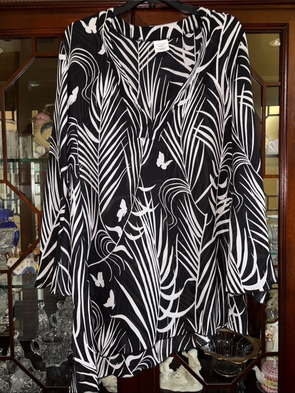 Westbound Black and White Tropical Print Top